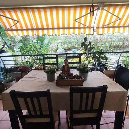 아파트 Calm 2br With Pool Balcony 마르베야