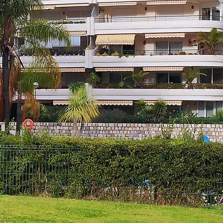 Calm 2br With Pool Balcony 아파트 마르베야